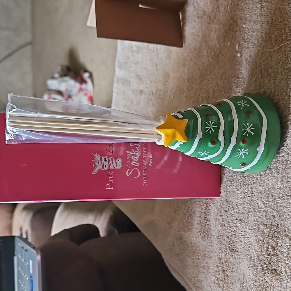 Pink Zebra Just Add Soaks Christmas Tree Vase Diffuser